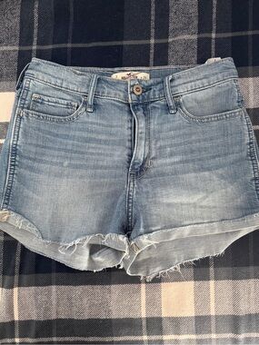 Hollister Light Wash Distressed Denim Cutoff Shorts Jean Shorts for Teen